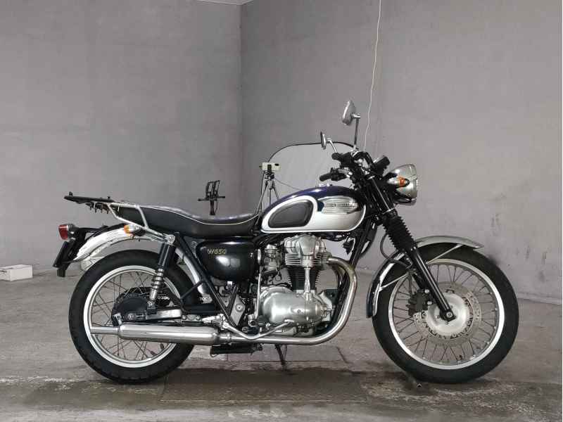 Kawasaki W650 2005