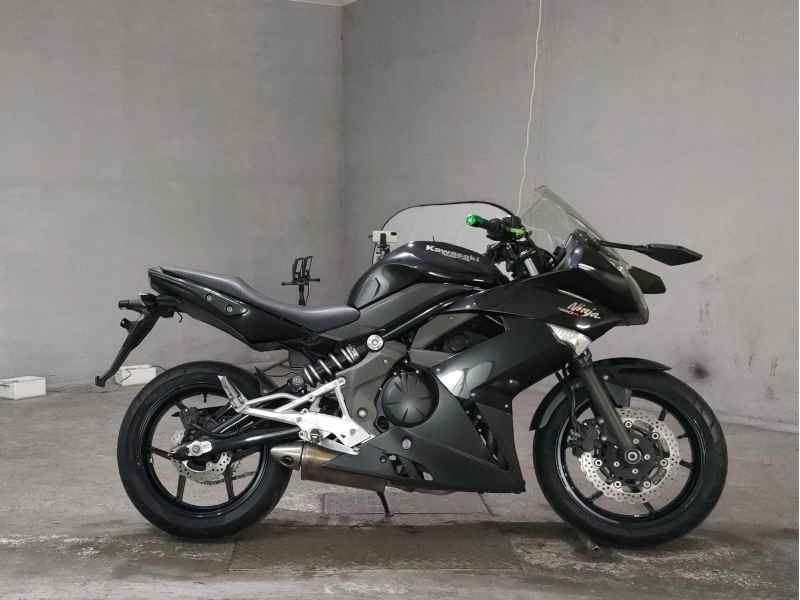 Kawasaki Ninja 400R 2010