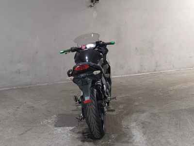 Kawasaki Ninja 400R 2010