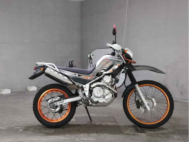 Yamaha Serow XT250 2015