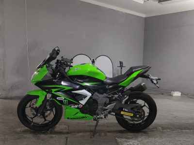 Kawasaki Ninja 250 2015