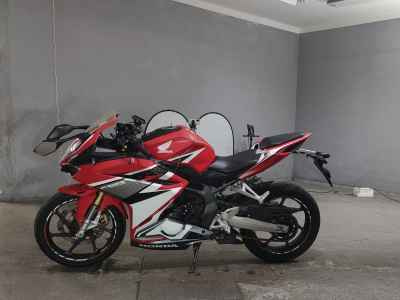 Honda CBR250RR 2017