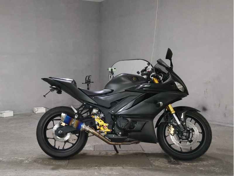 Yamaha YZF-R25 2020