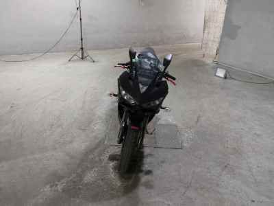Yamaha YZF-R25 2015
