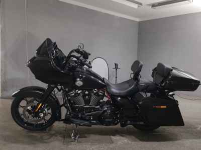 Harley-Davidson FLTRXS114 2021