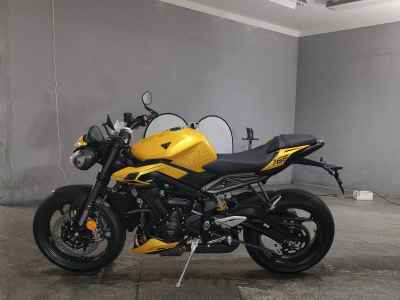 Triumph Street Triple RS 2025