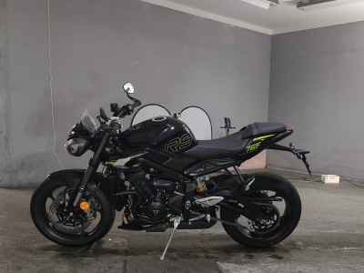 Triumph Street Triple RS 2025