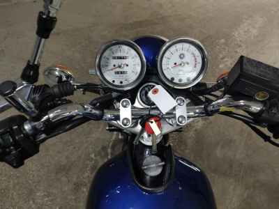 Yamaha SR400 2021