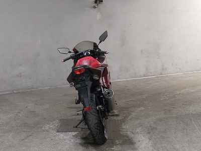 Kawasaki ZZR250 2008