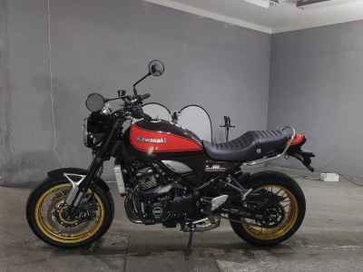 Kawasaki Z900RS 2022