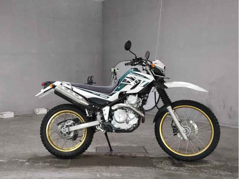 Yamaha Serow XT250 2016
