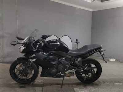 Kawasaki Ninja 400R 2012