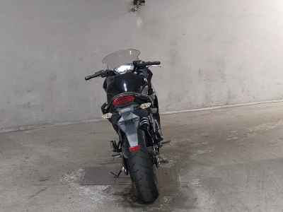 Kawasaki Ninja 400R 2012