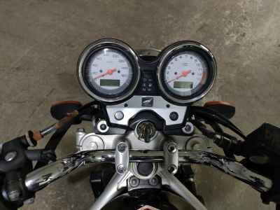 Honda VTR250 2009