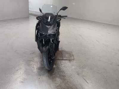 Yamaha XMAX 250 2025