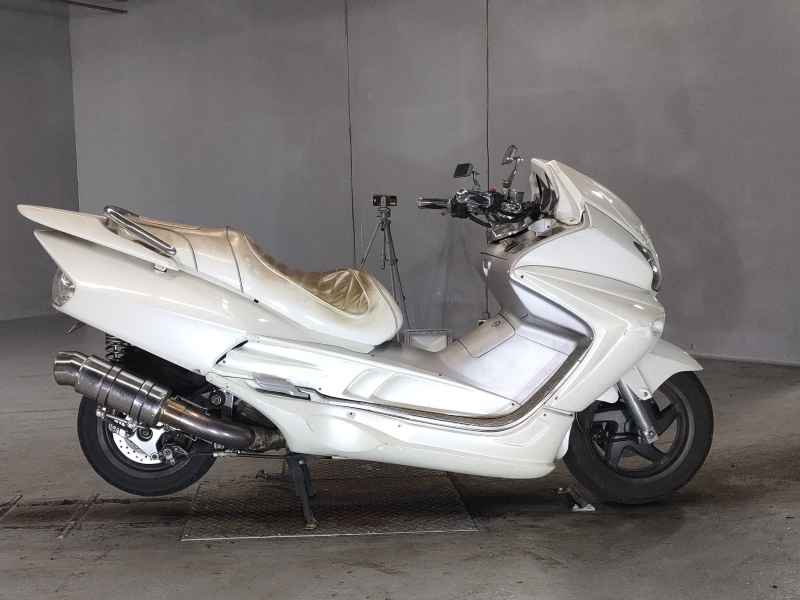 Honda Forza 2000