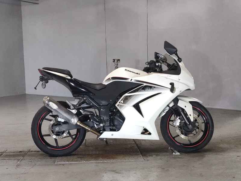 Kawasaki Ninja 250R 2011