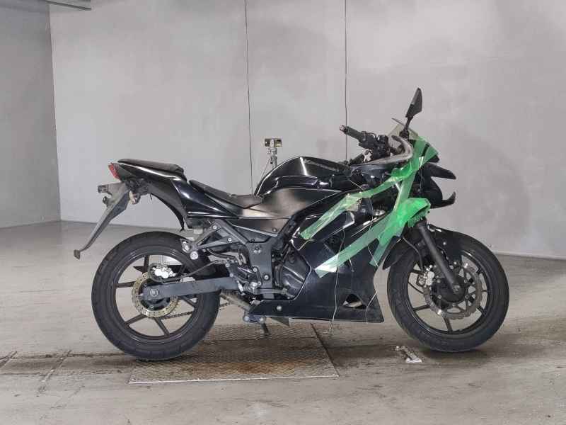Kawasaki Ninja 250R 2011