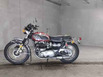 Kawasaki W3 1976