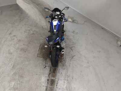 Yamaha YZF-R25 2015