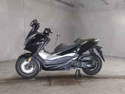 Honda Forza 2018