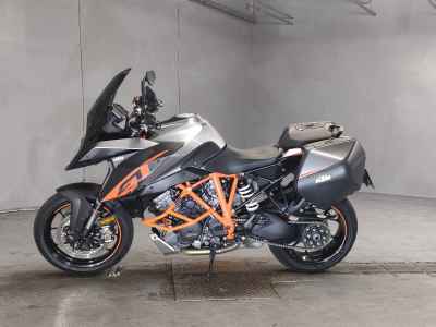 KTM 1290 Super Duke GT 2017