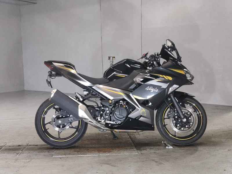 Kawasaki Ninja 400 2022