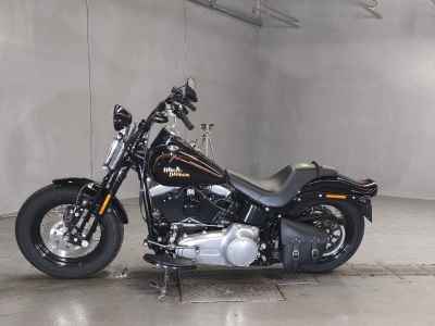 Harley-Davidson FLSTSB1580 2010