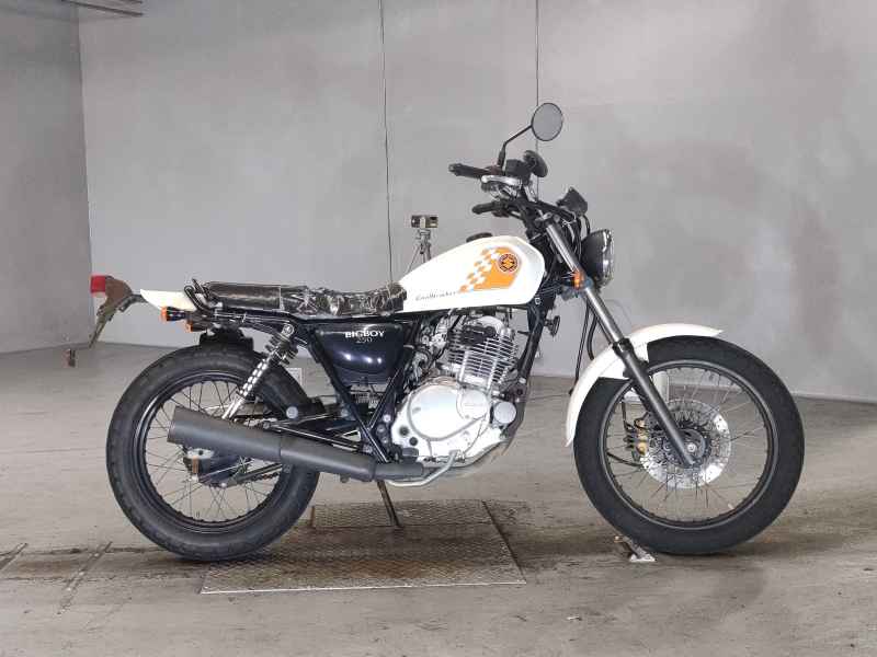 Suzuki GrassTracker Bigboy 2011