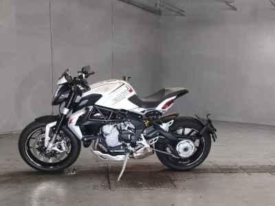MV Agusta DRAGSTAR 800R 2020