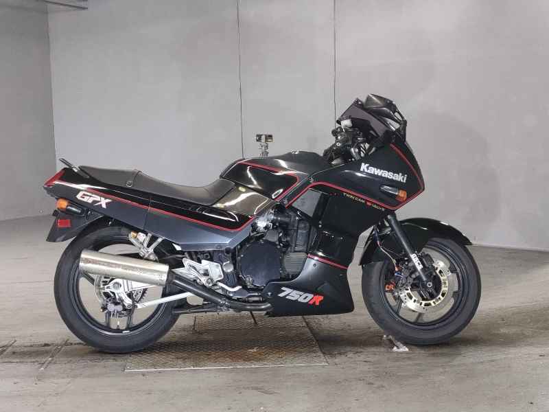 Kawasaki GPX750R 1986