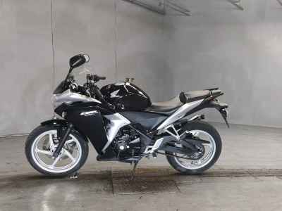 Honda CBR250R 2011