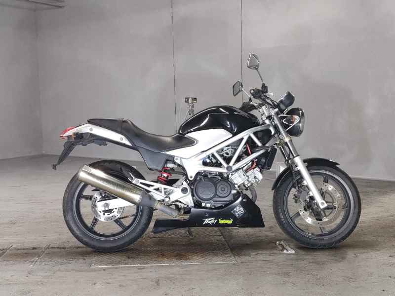 Honda VTR250 2009
