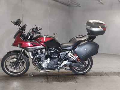 Honda CB1300SF 2016
