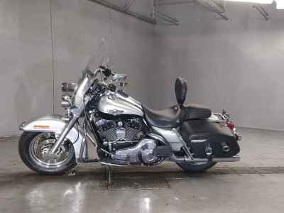 Harley-Davidson FLHRC-I 1450 2003