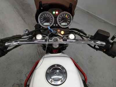 Moto Guzzi V7 2 STORNELLO 2016