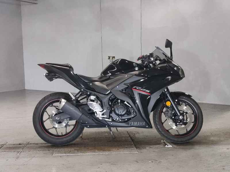 Yamaha YZF-R25 2018