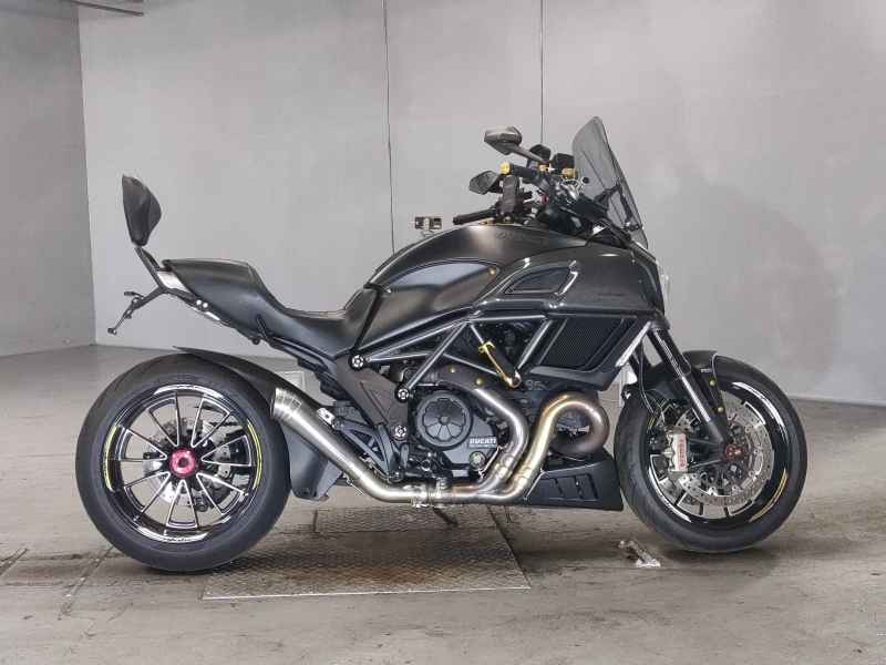 Ducati Diavel 2015
