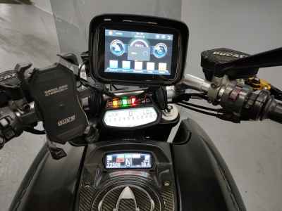 Ducati Diavel 2015