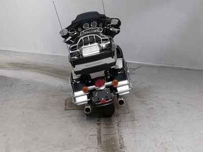 Harley-Davidson FLHTCU1580 2010