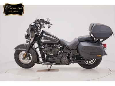 Harley-Davidson FLHCS114 2020