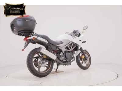 Honda VTR250F 2015