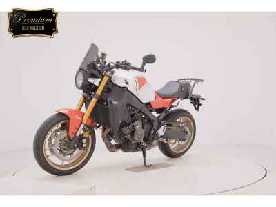 Yamaha XSR900 2025
