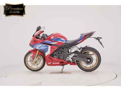 Honda CBR250RR 2023