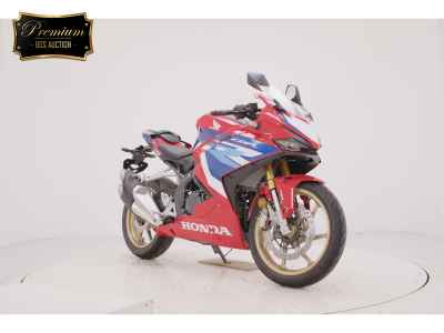 Honda CBR250RR 2023