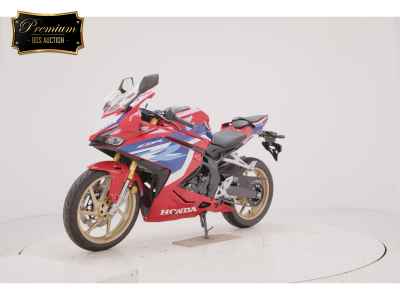 Honda CBR250RR 2023