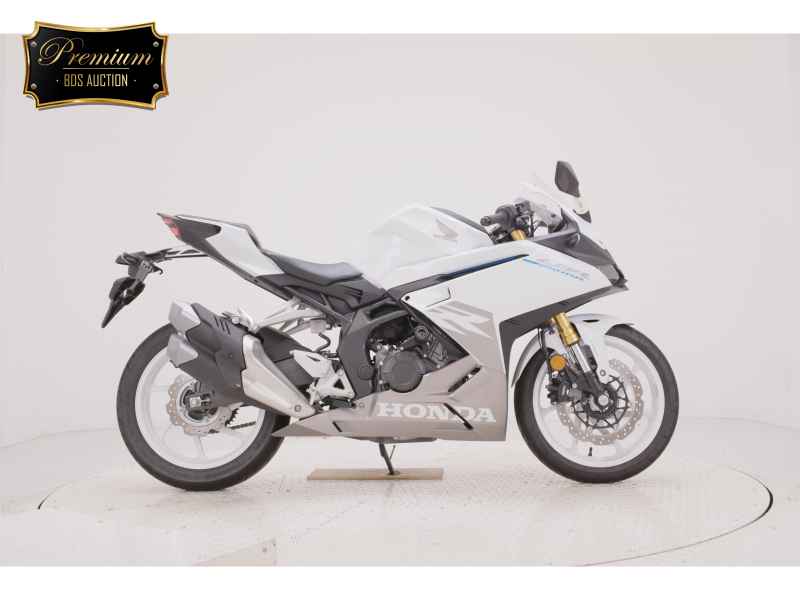 Honda CBR250RR 2023