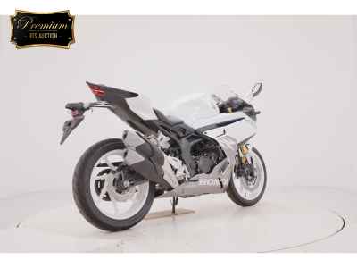 Honda CBR250RR 2023