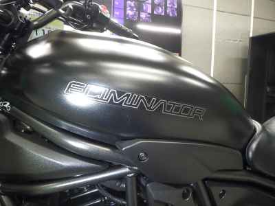 Kawasaki Eliminator 250V 2023