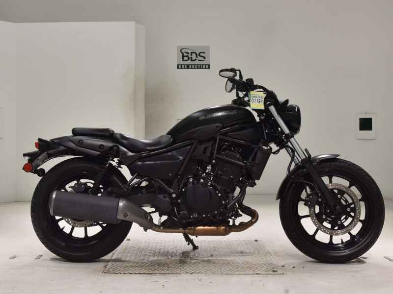 Kawasaki Eliminator 250V 2023